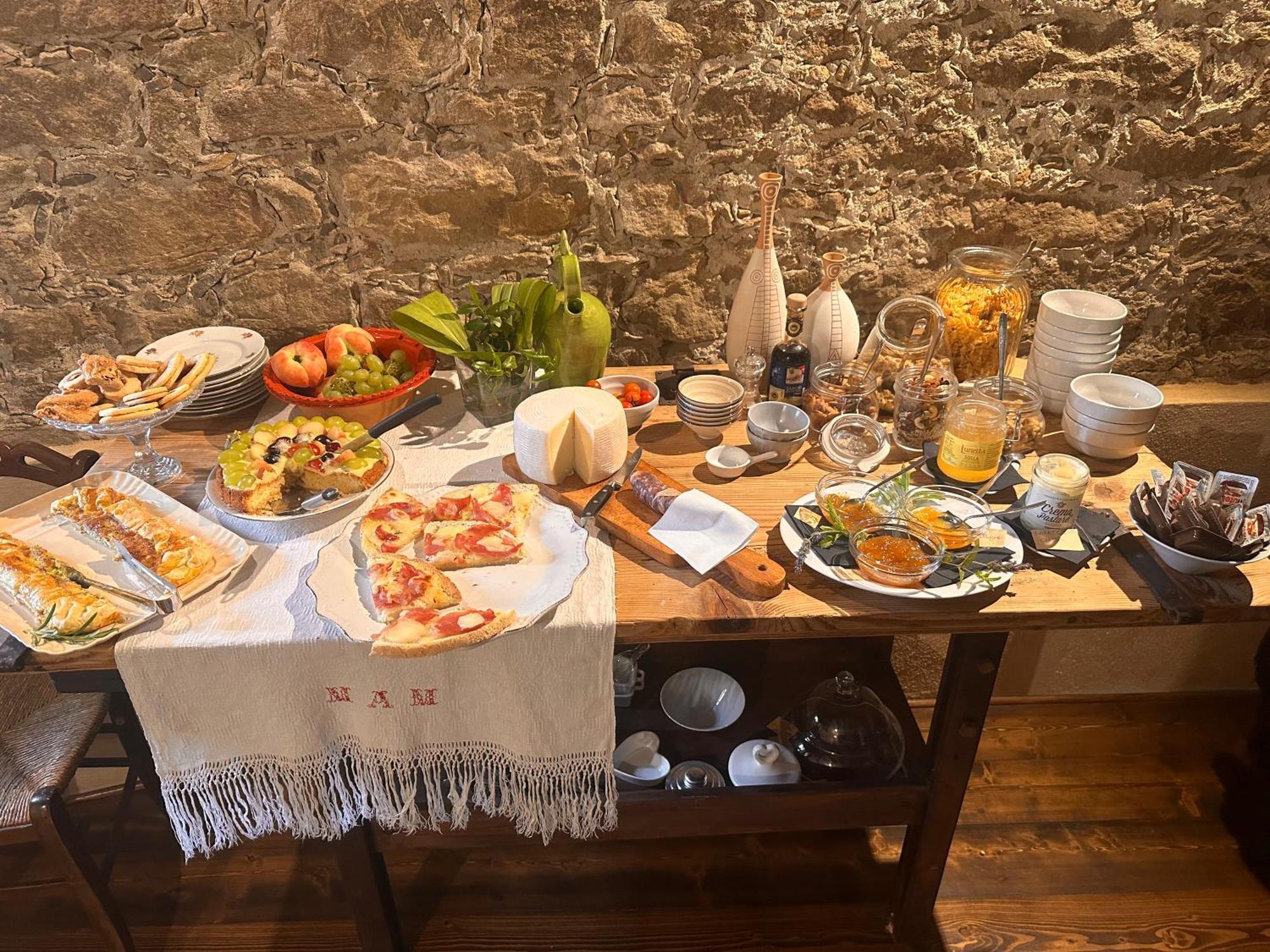Antica Locanda Lunetta Màndas Eksteriør billede